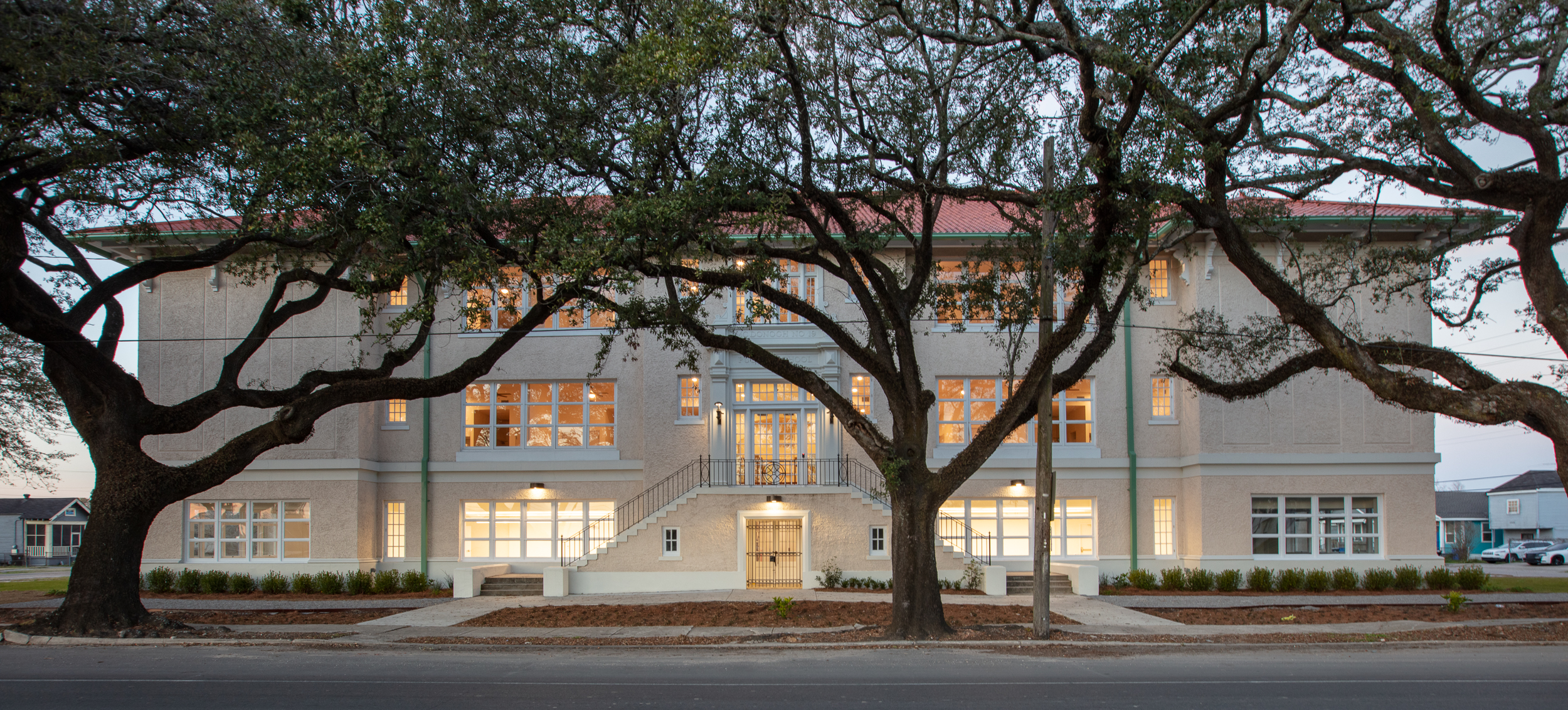 Gravier St Schoolhouse